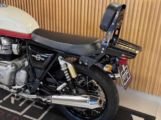 ROYAL ENFIELD-INTERCEPTOR-2021
