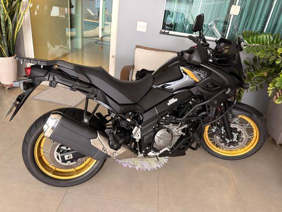 SUZUKI V-STROM 650XT ABS 