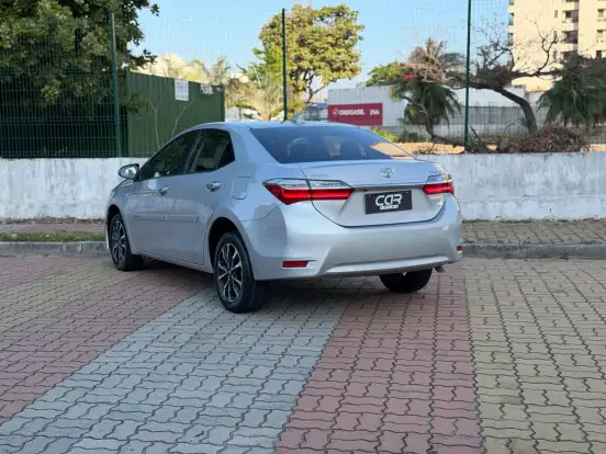 TOYOTA-COROLLA-1.8 GLI UPPER 16V FLEX 4P AUTOMÁTICO TOYOTA-COROLLA-2017