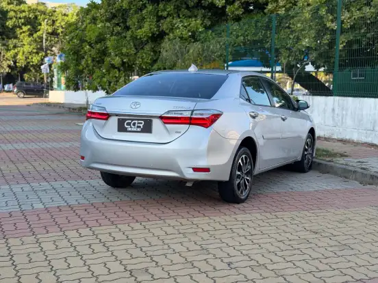 TOYOTA-COROLLA-1.8 GLI UPPER 16V FLEX 4P AUTOMÁTICO TOYOTA-COROLLA-2017