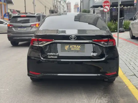 TOYOTA-COROLLA-2025