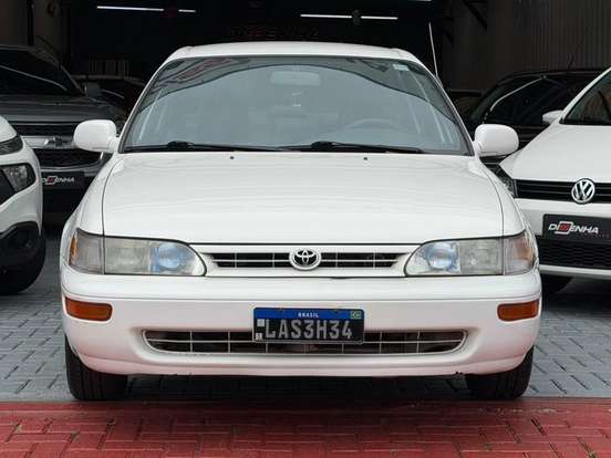 TOYOTA-COROLLA-1995