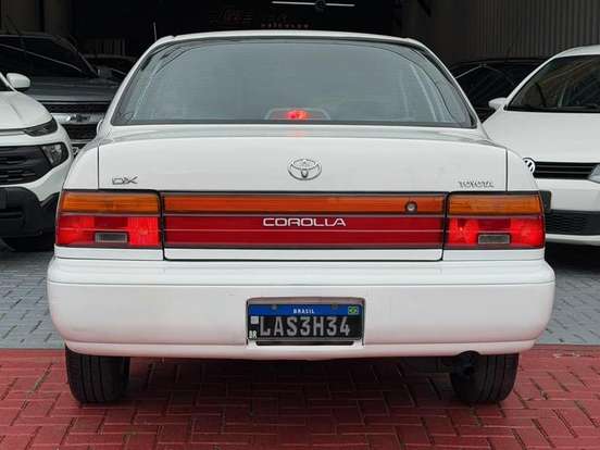 TOYOTA-COROLLA-1.6 DX 16V GASOLINA 4P AUTOMÁTICO TOYOTA-COROLLA-1995