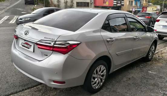 TOYOTA-COROLLA-2017