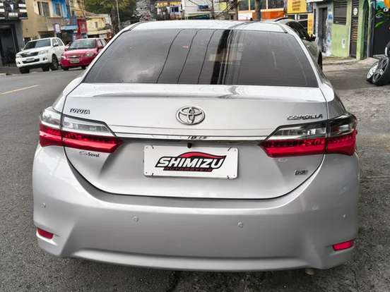 TOYOTA-COROLLA-1.8 GLI 16V FLEX 4P AUTOMÁTICO TOYOTA-COROLLA-2017