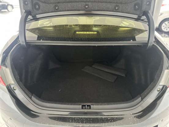 TOYOTA-COROLLA-1.8 GLI UPPER 16V FLEX 4P AUTOMÁTICO TOYOTA-COROLLA-2015