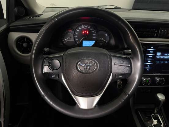 TOYOTA-COROLLA-2018