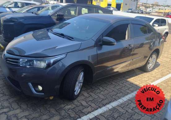TOYOTA-COROLLA-2016