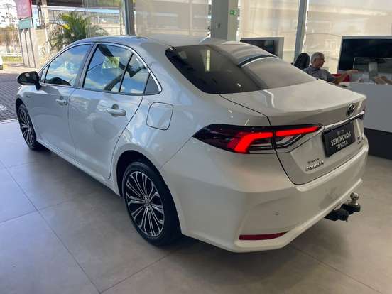 TOYOTA-COROLLA-2023