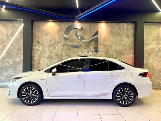 TOYOTA-COROLLA-2023
