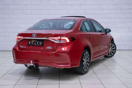 TOYOTA-COROLLA-2023