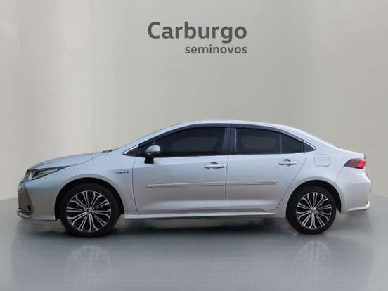 TOYOTA-COROLLA-2023