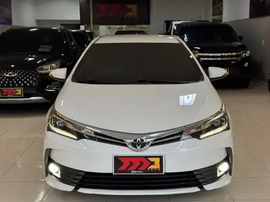 TOYOTA-COROLLA-2.0 ALTIS 16V FLEX 4P AUTOMÁTICO TOYOTA-COROLLA-2017