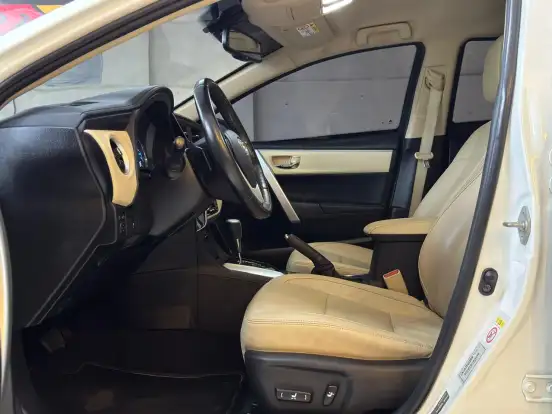 TOYOTA-COROLLA-2.0 ALTIS 16V FLEX 4P AUTOMÁTICO TOYOTA-COROLLA-2017