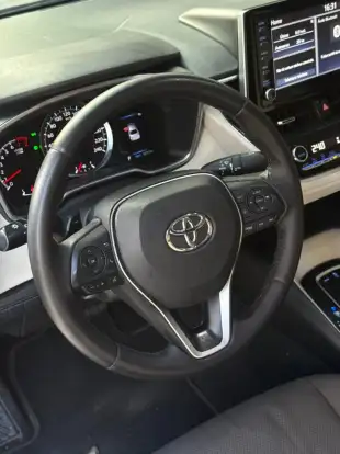 TOYOTA-COROLLA-2020
