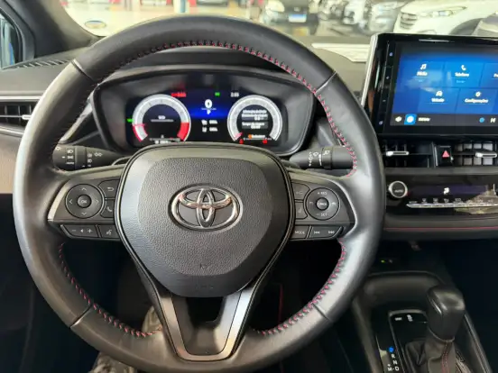 TOYOTA-COROLLA-2024