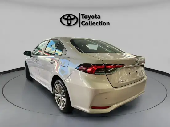 TOYOTA-COROLLA-2026