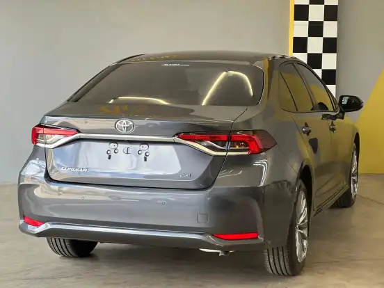 TOYOTA-COROLLA-2026