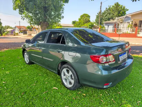 TOYOTA-COROLLA-2014