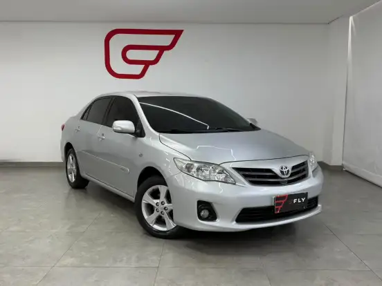 TOYOTA-COROLLA-2011