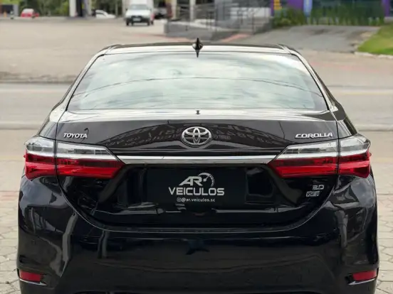 TOYOTA-COROLLA-2.0 XEI 16V FLEX 4P AUTOMÁTICO TOYOTA-COROLLA-2017