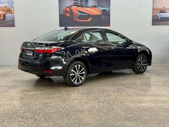TOYOTA-COROLLA-2017