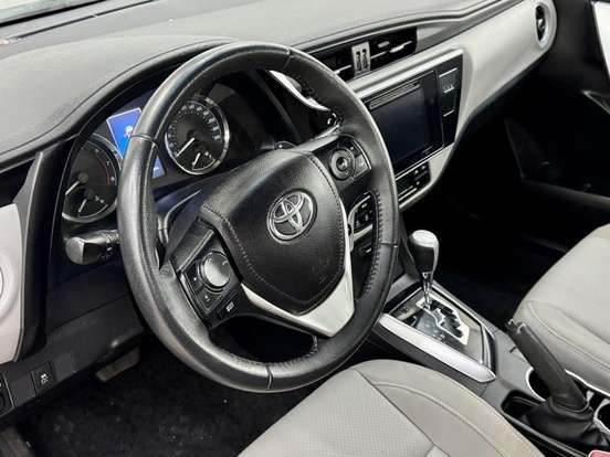TOYOTA-COROLLA-2.0 ALTIS 16V FLEX 4P AUTOMÁTICO TOYOTA-COROLLA-2017