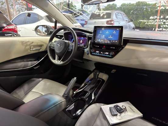TOYOTA-COROLLA-2023