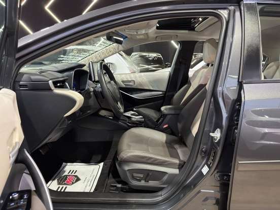 TOYOTA-COROLLA-2023