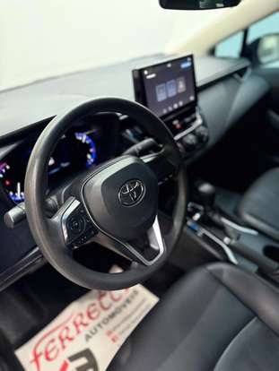 TOYOTA-COROLLA-2025