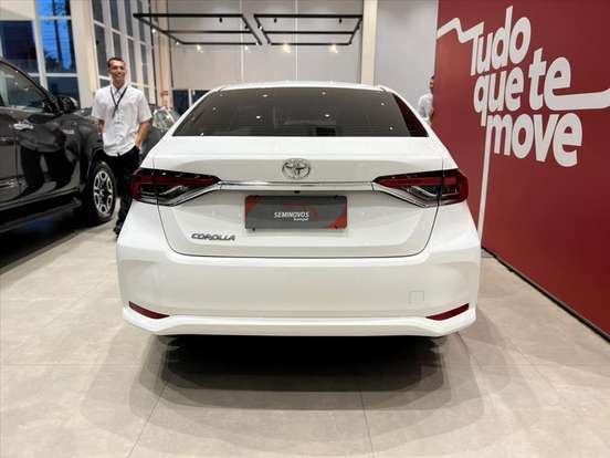 TOYOTA-COROLLA-2025