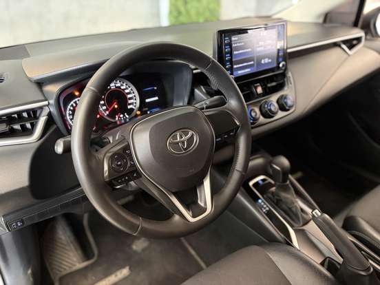 TOYOTA-COROLLA-2021