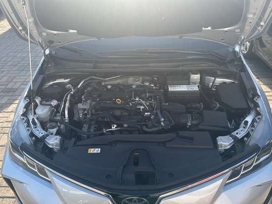 TOYOTA-COROLLA-2024