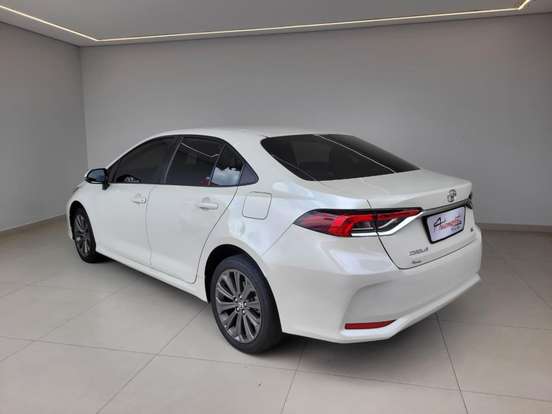 TOYOTA-COROLLA-2020