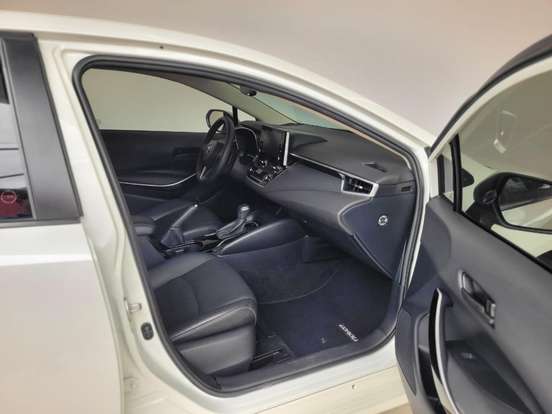 TOYOTA-COROLLA-2020