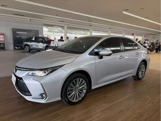 TOYOTA-COROLLA-2024