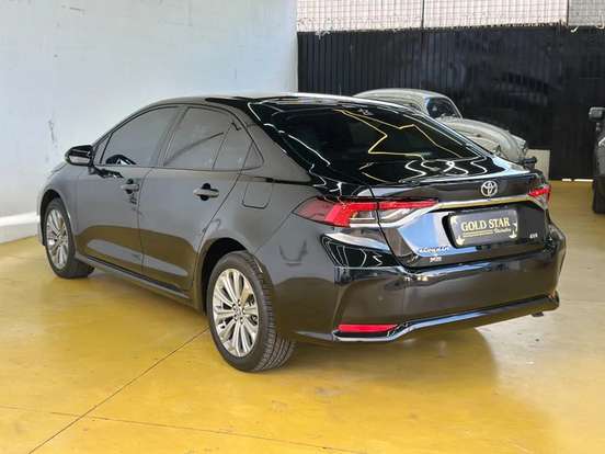 TOYOTA-COROLLA-2023
