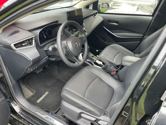 TOYOTA-COROLLA-2026