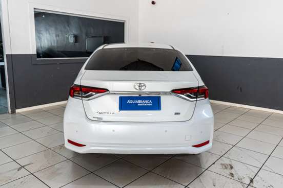 TOYOTA-COROLLA-2024