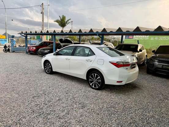 TOYOTA-COROLLA-2017