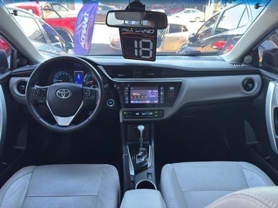 TOYOTA-COROLLA-2017