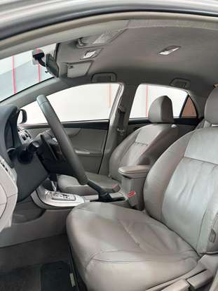 TOYOTA-COROLLA-2012