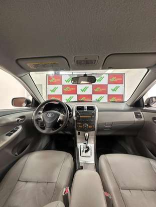 TOYOTA-COROLLA-2012
