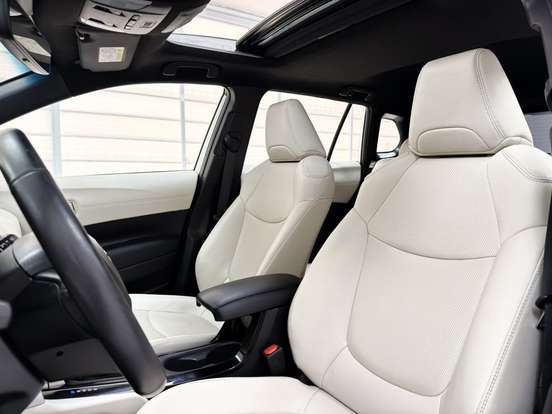 TOYOTA-COROLLA CROSS-2023