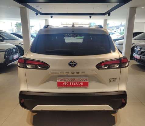 TOYOTA-COROLLA CROSS-2024