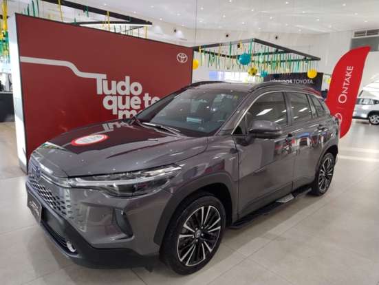 TOYOTA-COROLLA CROSS-2024