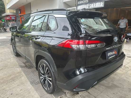 TOYOTA-COROLLA CROSS-2025