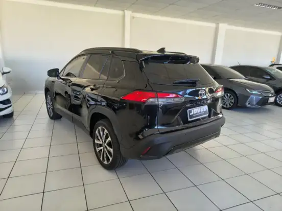 TOYOTA-COROLLA CROSS-2023