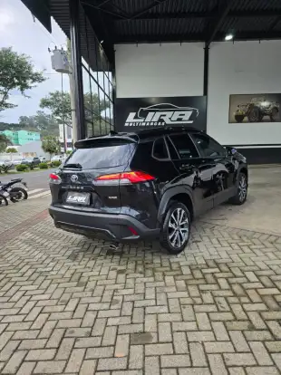 TOYOTA-COROLLA CROSS-2024