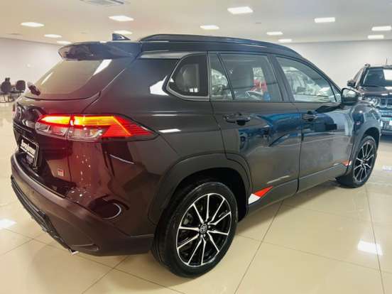 TOYOTA-COROLLA CROSS-2024